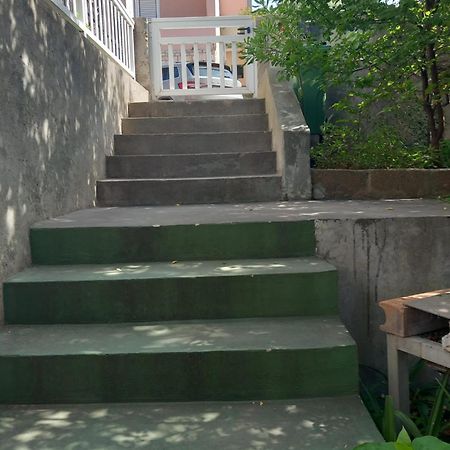 Apartment Mladen Đảo Hvar Ngoại thất bức ảnh