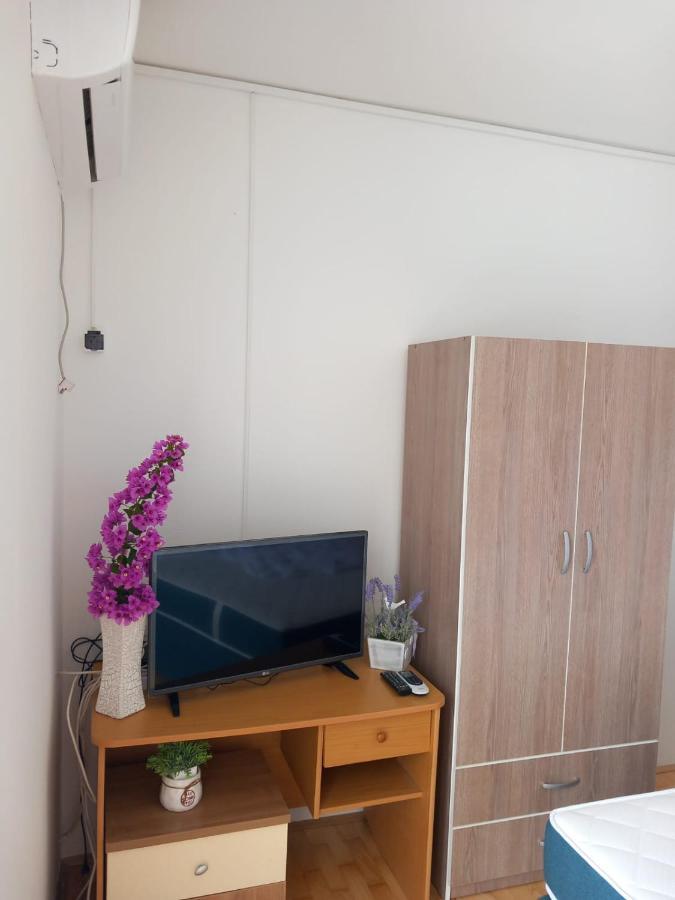 Apartment Mladen Đảo Hvar Ngoại thất bức ảnh